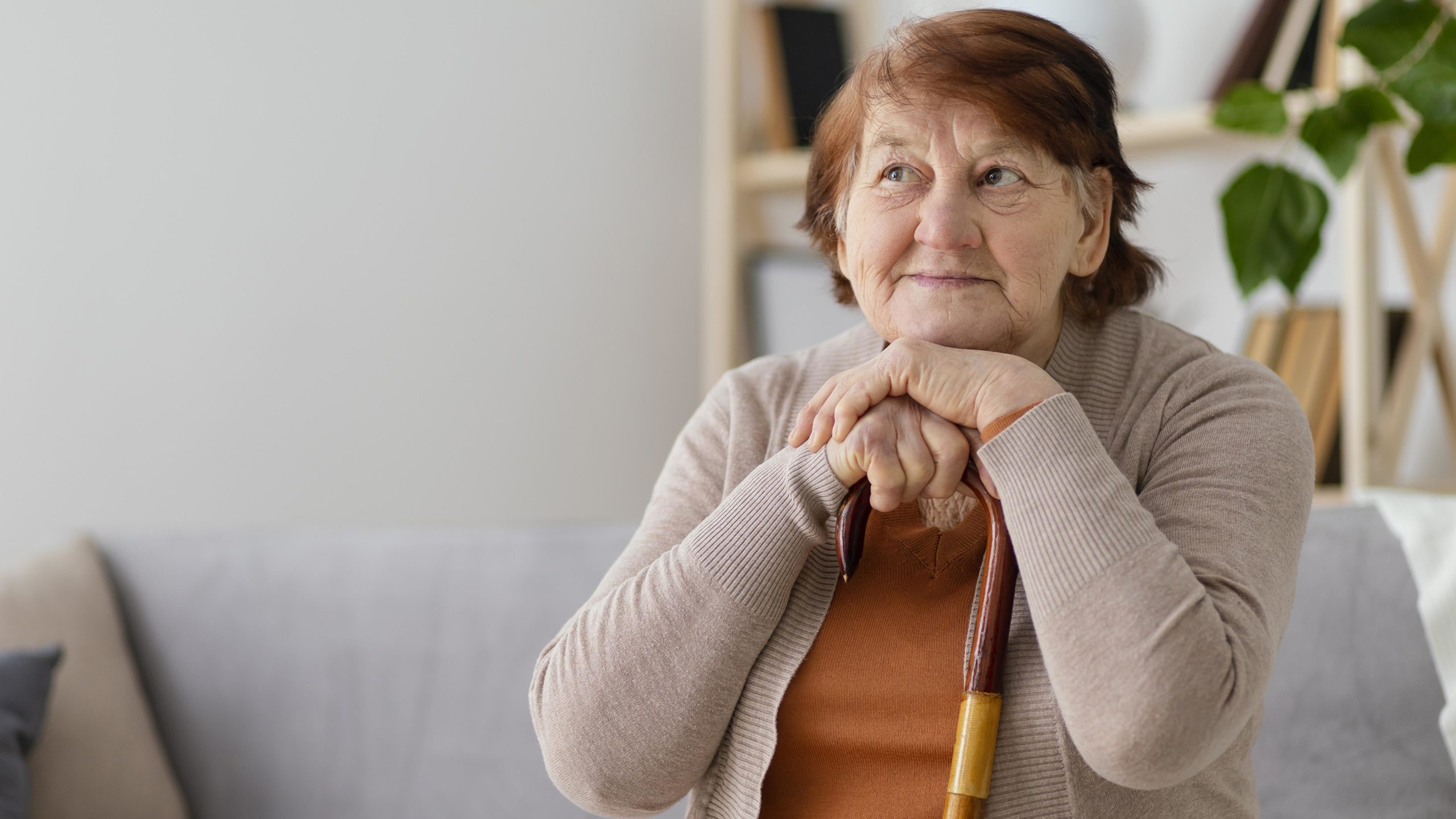 Idosos podem receber benefício mesmo sem contribuir ao INSS?  Benefício de Amparo Assistencial a idosos ou portador de deficiência:  O que é?  Quem tem direito?